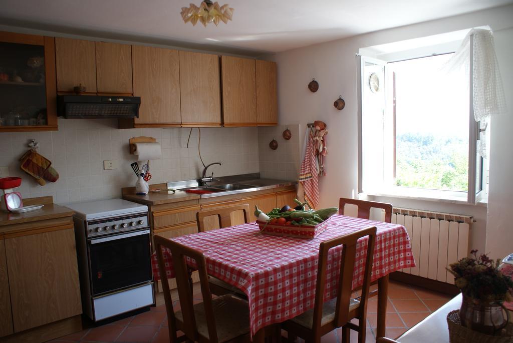 Ferienwohnung Casa Stefania Lorano Zimmer foto